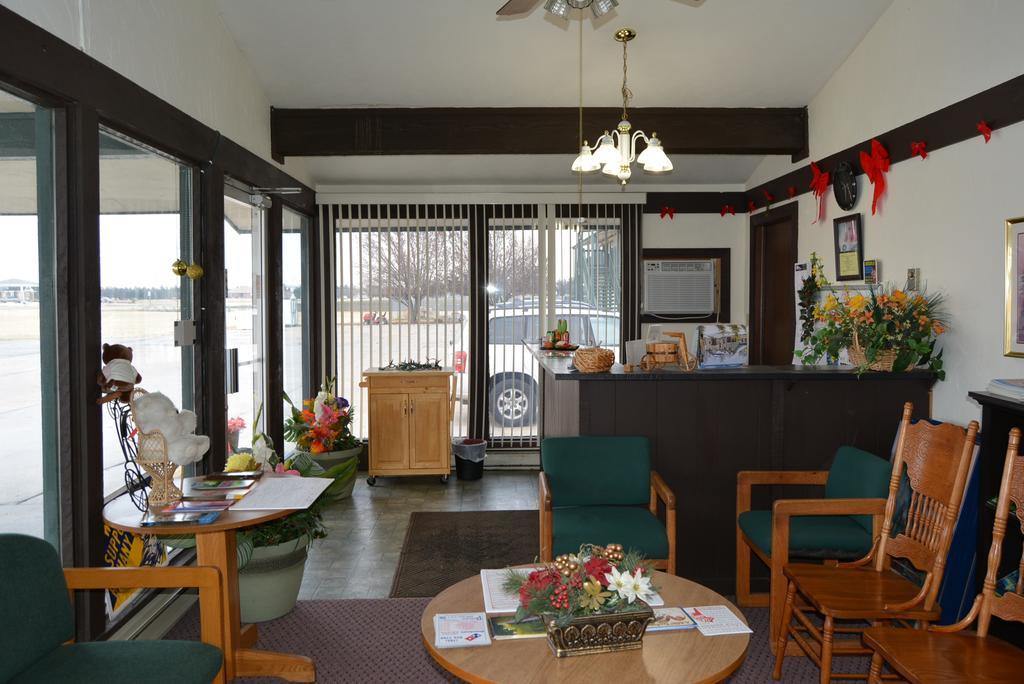 Viking Motel Lindsborg ภายนอก รูปภาพ