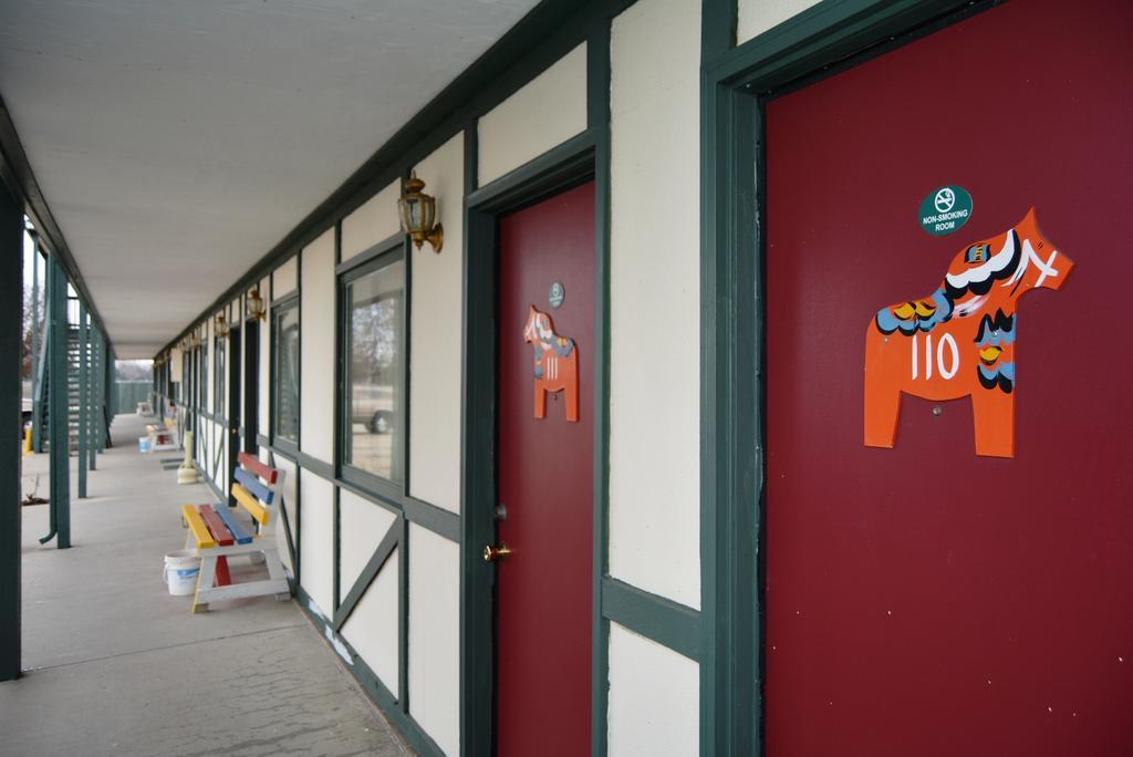 Viking Motel Lindsborg ภายนอก รูปภาพ
