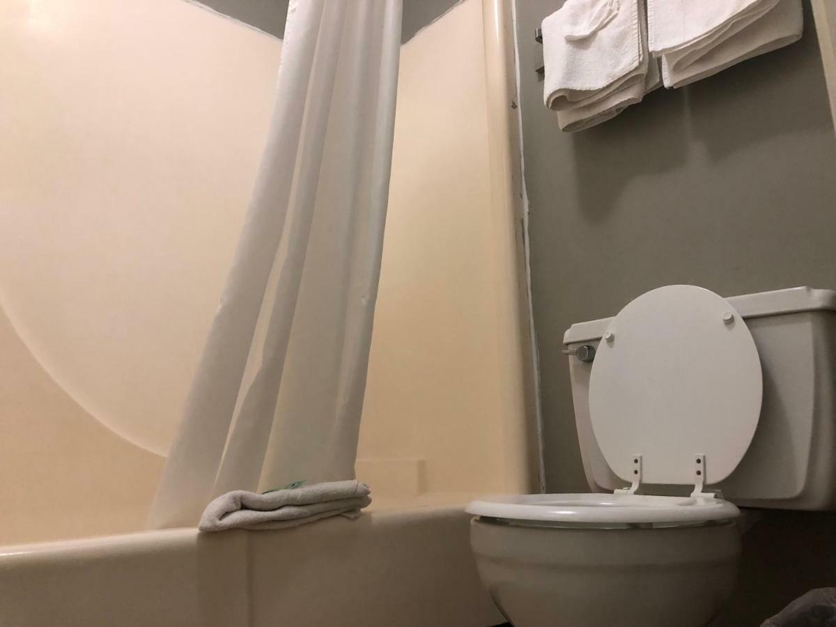 Viking Motel Lindsborg ภายนอก รูปภาพ