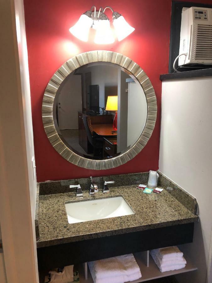 Viking Motel Lindsborg ภายนอก รูปภาพ